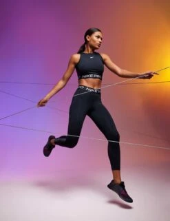 Nike Pro Dri-FIT Cropped Tank Top - Black/Metallic Silver -Elevate Fitwear Sales Store 311023 TSE EDITORIAL 0717