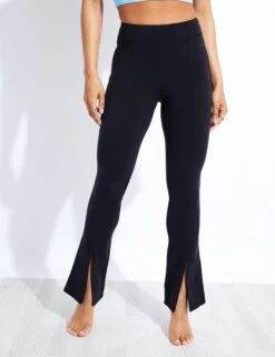 Airbrush 7/8 High Waisted Flutter Legging - Black