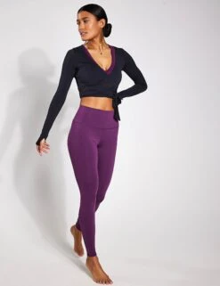 Cropped Escalate Wrap Top - Black -Elevate Fitwear Sales Store Alo Yoga CROPPED ESCALATE WRAP TOP W3665R BLACK 0014