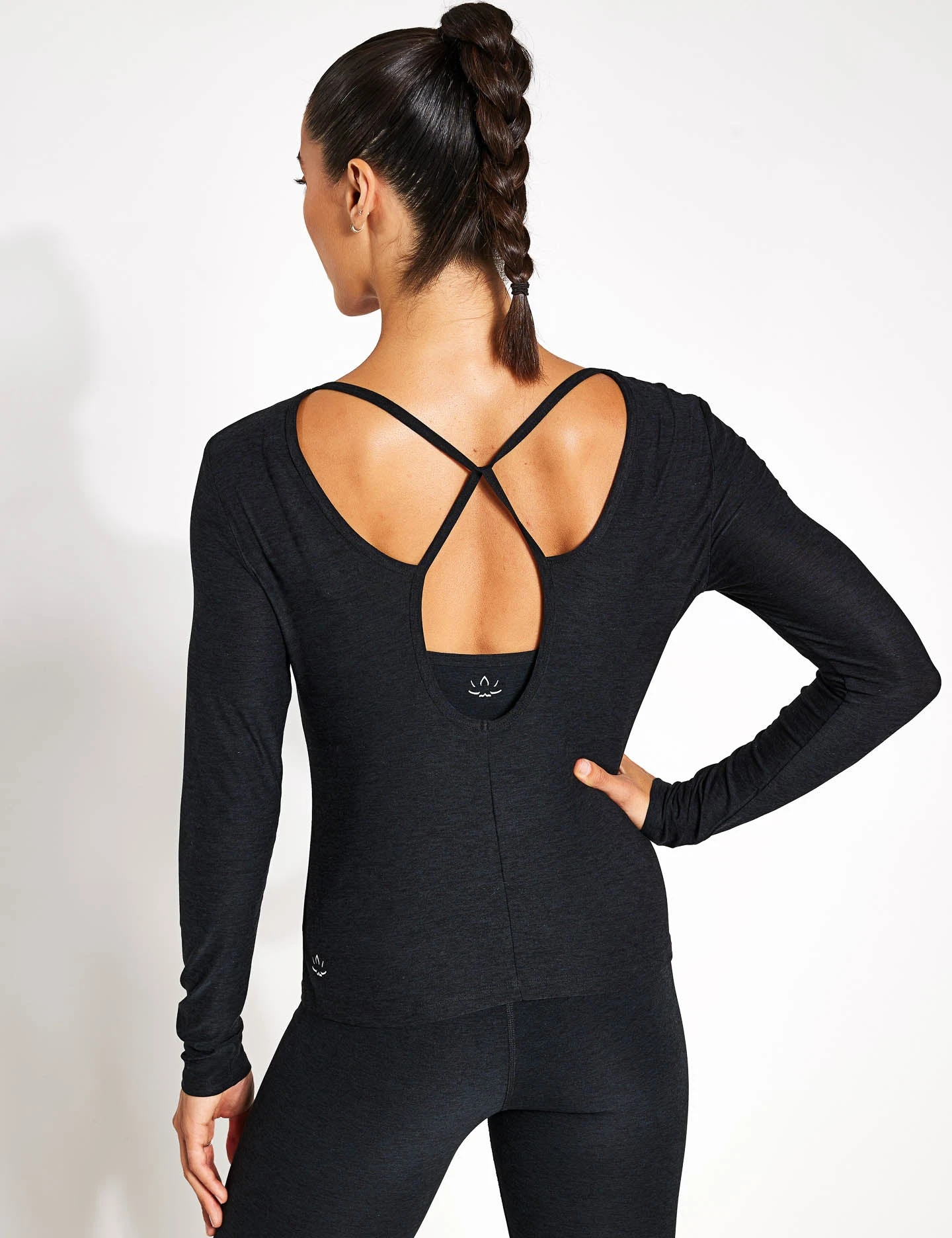 Beyond Yoga Featherweight In The Loop Pullover - Darkest Night 1 Beyond Yoga Featherweight In The Loop Pullover - Darkest Night