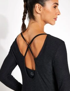 Beyond Yoga Featherweight In The Loop Pullover - Darkest Night 6 Beyond Yoga Featherweight In The Loop Pullover - Darkest Night -Elevate Fitwear Sales Store BEYOND YOGA Featherweight In The Loop Pullover LWSD7884 Darkest Night 0008