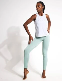 Born Keira Tank - White 6 Born Keira Tank - White -Elevate Fitwear Sales Store BORN Keira Tank Top OI23CS55 C WH White 0015