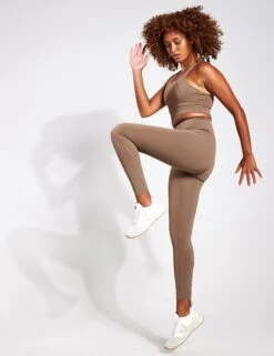 Born Saril Legging - Walnut 6 Born Saril Legging - Walnut -Elevate Fitwear Sales Store BORN Saril Perf Legging O22CS41 L W Walnut 0002