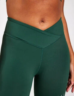 Born Nara Legging - Moss 10 Born Nara Legging - Moss -Elevate Fitwear Sales Store BORN legging Moss 0010