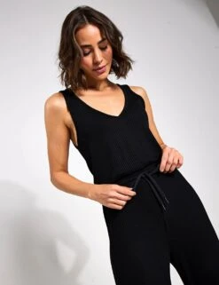 Beyond Yoga Jetsetter Jumpsuit - Black -Elevate Fitwear Sales Store Beyond Jumpsuit Jetsetter Jumpsuit Black 0016