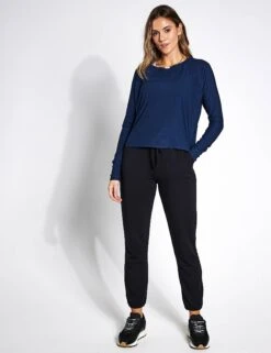 Beyond Yoga Featherweight Daydreamer Pullover - Nocturnal Navy -Elevate Fitwear Sales Store Beyond Yoga 0104