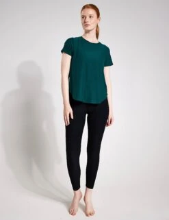 Beyond Yoga Featherweight On The Down Low Tee - Lunar Teal Heather -Elevate Fitwear Sales Store Beyond Yoga Featherweight Sunrise Cropped Pullover LWSD7868 Darkest Night 0072
