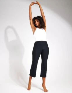 Beyond Yoga Spacedye Refocus Cropped Tank - Cloud White 7 Beyond Yoga Spacedye Refocus Cropped Tank - Cloud White -Elevate Fitwear Sales Store Beyond Yoga SPACEDYE REFOCUS CROPPED TANK SD4671WHI CLOUD WHITE 0007