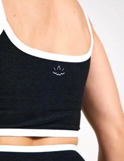 Beyond Yoga Spacedye New Moves High Cropped Tank - Darkest Night/Cloud White -Elevate Fitwear Sales Store Beyond Yoga Spacedye New Moves High Cropped Tank SD4679BLA S 0040