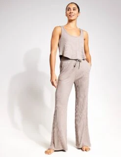 Beyond Yoga Well Traveled Tank - Birch -Elevate Fitwear Sales Store Beyond Yoga WELL TRAVELED TANK NK4683LIG BIRCH 0009