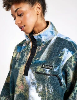 Columbia Helvetia Cropped Half Snap Fleece - Napa Green Chasing Falls Print/Black -Elevate Fitwear Sales Store Columbia Helvetia Cropped Half Snap 2014561388 Napa Green Chas 0004