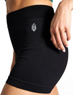 Prajna Short - Black -Elevate Fitwear Sales Store FP Movement free people movement prajna short black WOL113 0004