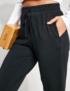 ReSet Jogger - Black -Elevate Fitwear Sales Store Girlfriend Collective RESET SLIM STRAIGHT JOGGER 6016 JB BLACK 0021