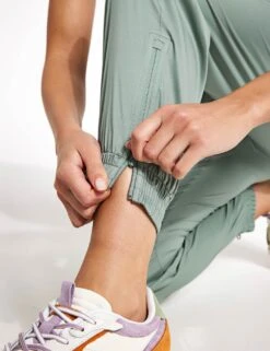 Summit Track Pant - Chinoiserie -Elevate Fitwear Sales Store Girlfriend Collective Summit Track Pant 6011 HG Chinoiserie hg 0003