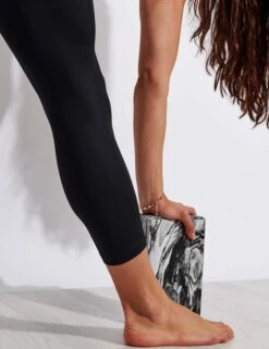 Compressive High Waisted 7/8 Legging - Black -Elevate Fitwear Sales Store Girlfriend Compressive Legging 7 8 Black 0026