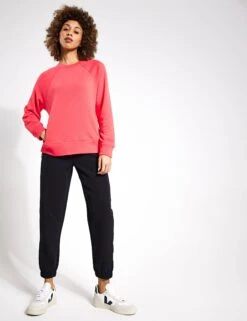 Cotton Rich Crew Neck Sweatshirt - Strawberry 7 Cotton Rich Crew Neck Sweatshirt - Strawberry -Elevate Fitwear Sales Store Goodmove SUPERSOFT POCKETSWEAT 5858 ST STRAWBERRY 0032