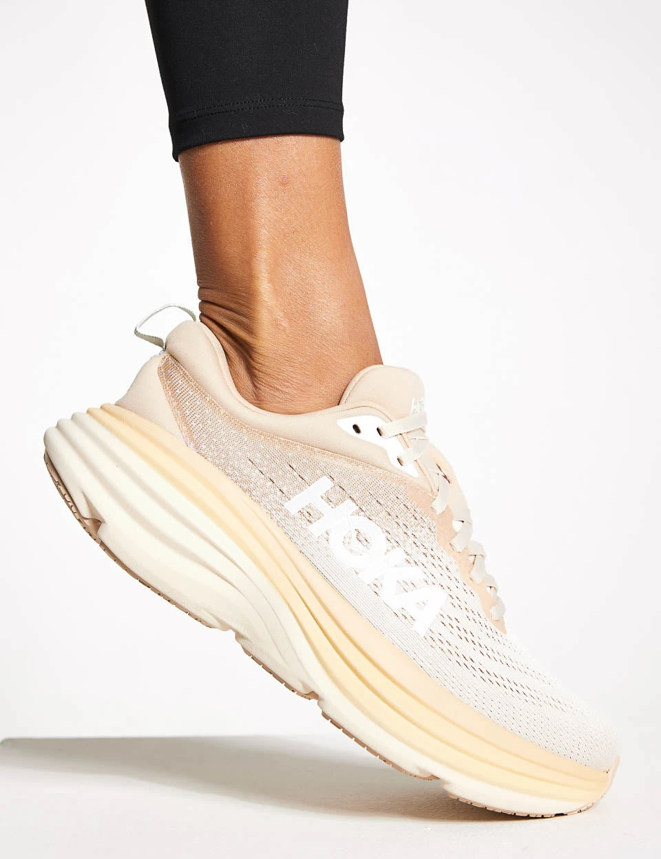 Hoka Bondi 8 - Shifting Sand/Eggnog 2 Hoka Bondi 8 - Shifting Sand/Eggnog - Image 2