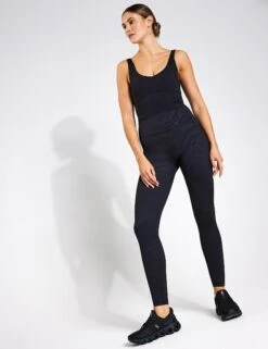 Daisy Sports Bra - Black 7 Daisy Sports Bra - Black -Elevate Fitwear Sales Store Lilybod Daisy Long Line Sports Bra LC72 B Black 0009