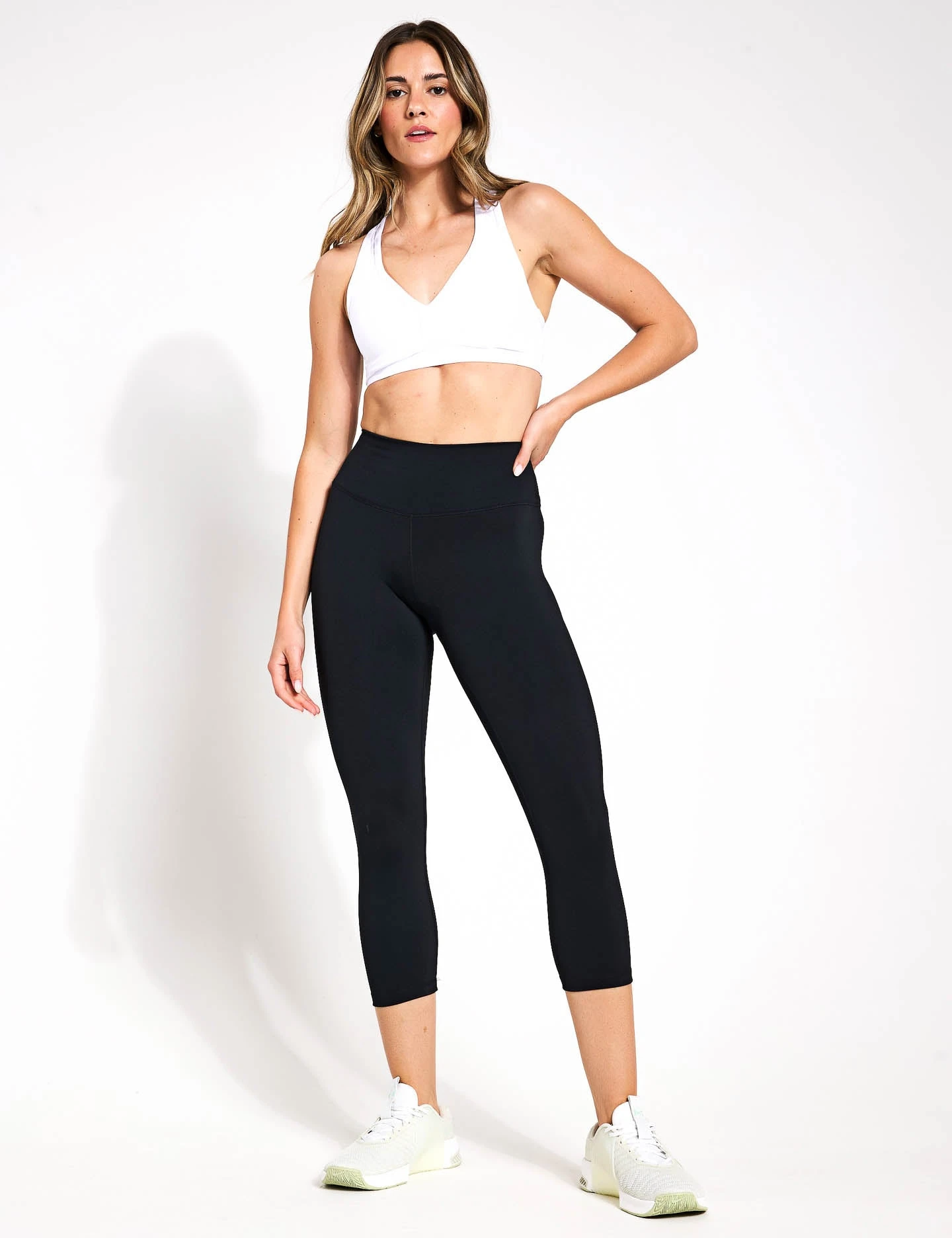 Nike One High Waisted Crop Leggings - Black 4 Nike One High Waisted Crop Leggings - Black - Image 4