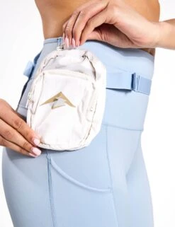 Nike Go Trail High Waisted 7/8 Leggings - Light Armory Blue/Light Orewood Brown/Khaki 11 Nike Go Trail High Waisted 7/8 Leggings - Light Armory Blue/Light Orewood Brown/Khaki -Elevate Fitwear Sales Store Nike go trail hw 7 8 leggings blue brown khaki fn2664 440 FN2664 440S 0562