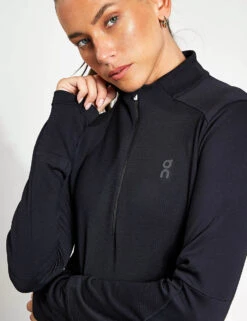 On Running Climate Shirt - Black 9 On Running Climate Shirt - Black -Elevate Fitwear Sales Store ON Running Climate Shirt 263 00471 Black 0024