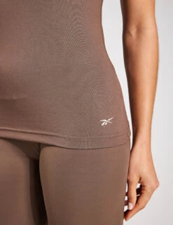 Reebok Active Collective Chill+ Dreamblend Tank Top - Utility Brown -Elevate Fitwear Sales Store Reebok Active Collective Dreamblend Bra Utility Brown 100076326UTIBRO Utility Brown 0025