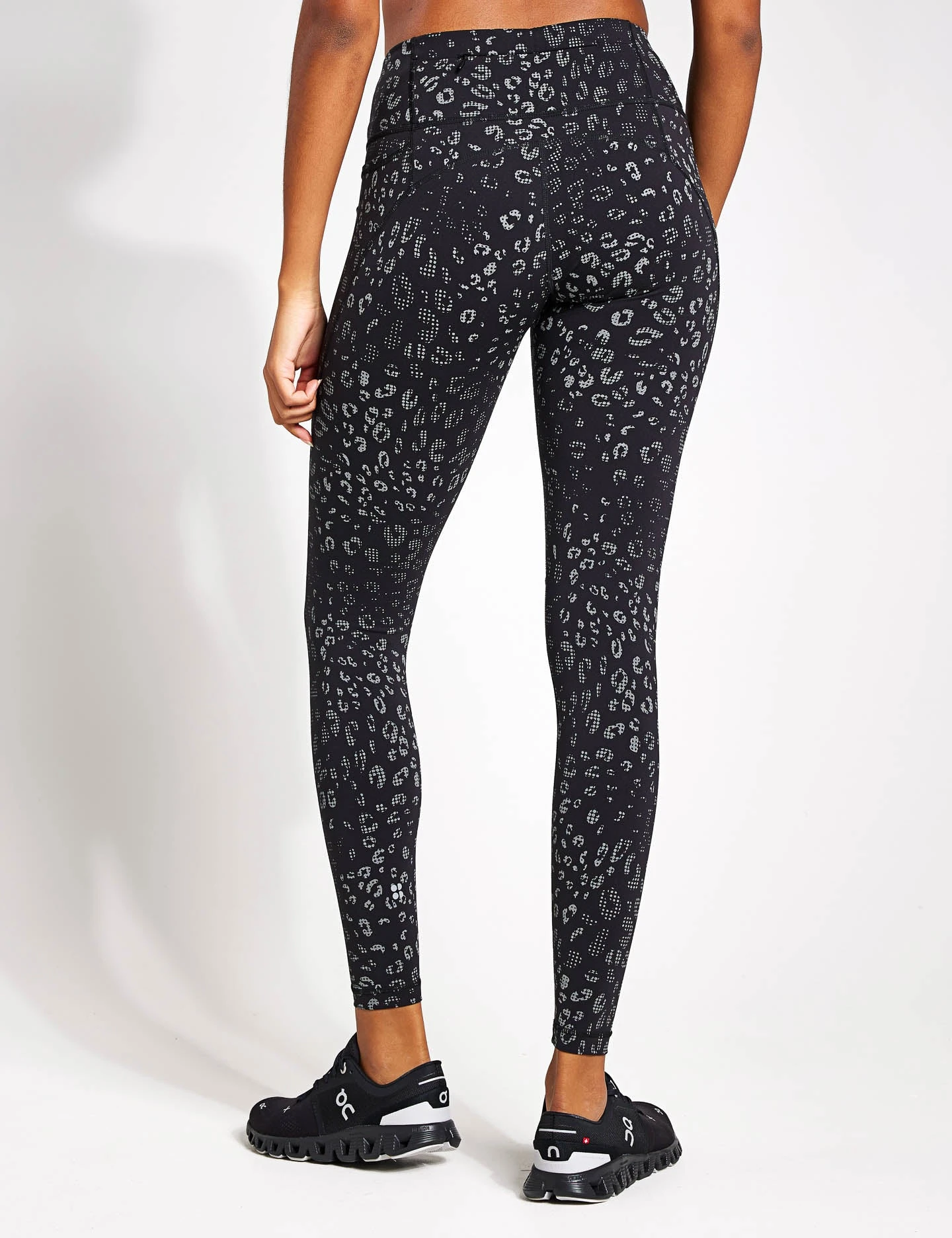 Sweaty Betty Power Gym Leggings - Black Reflective Leopard Print 2 Sweaty Betty Power Gym Leggings - Black Reflective Leopard Print - Image 2