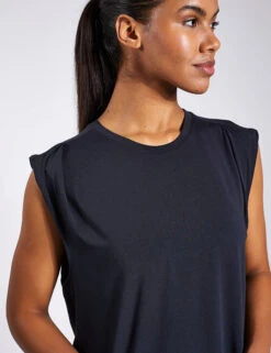Varley Calgary Boxy Tank - Black -Elevate Fitwear Sales Store Varley CALGARY BOXY TANK VAR01444 Black 0020
