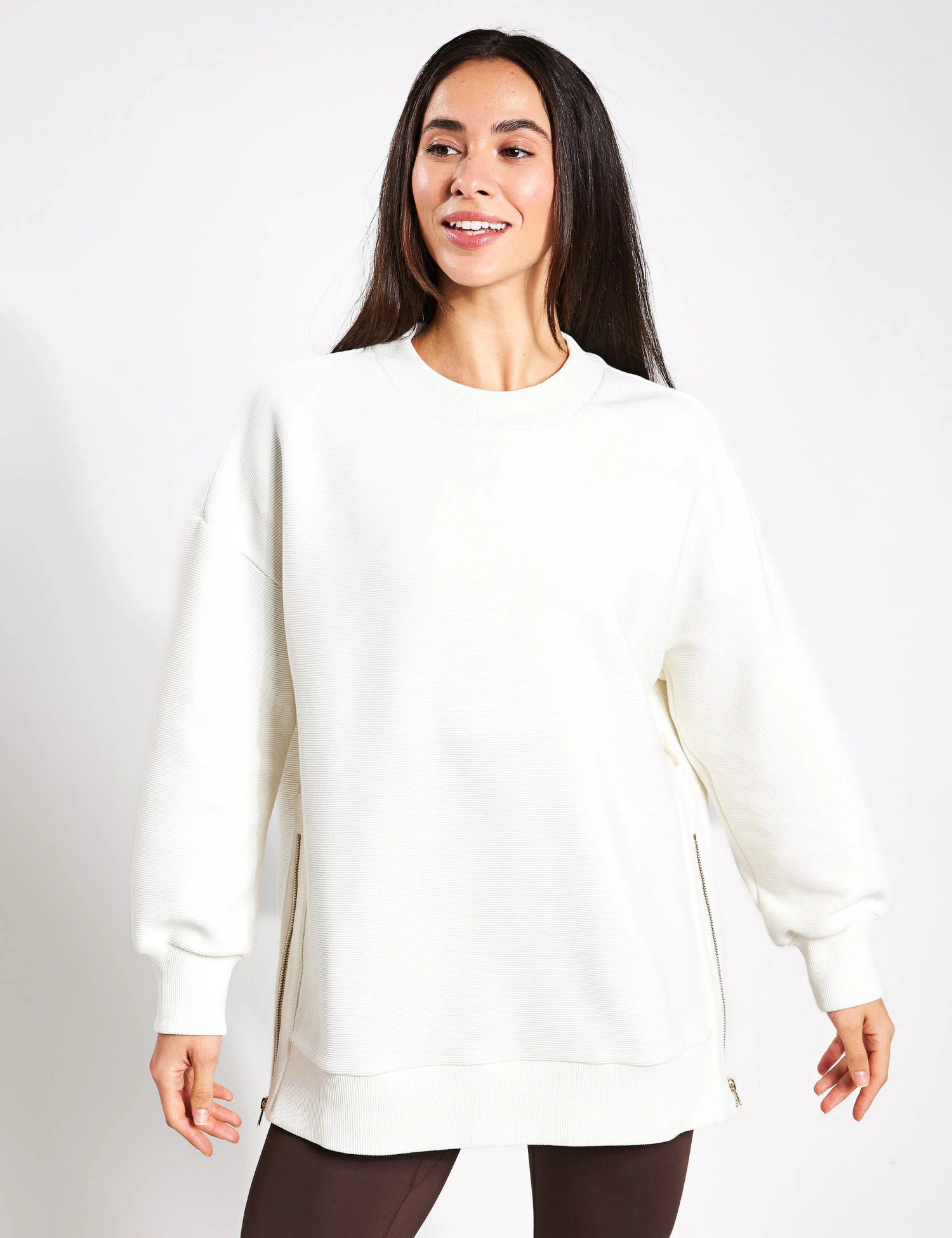 Varley Mae Boyfriend Sweat - Egret 1 Varley Mae Boyfriend Sweat - Egret