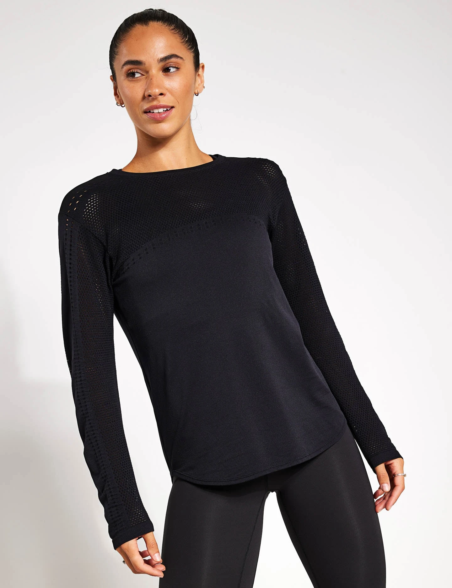 Varley Merrick Seamless Tee - Black 1 Varley Merrick Seamless Tee - Black