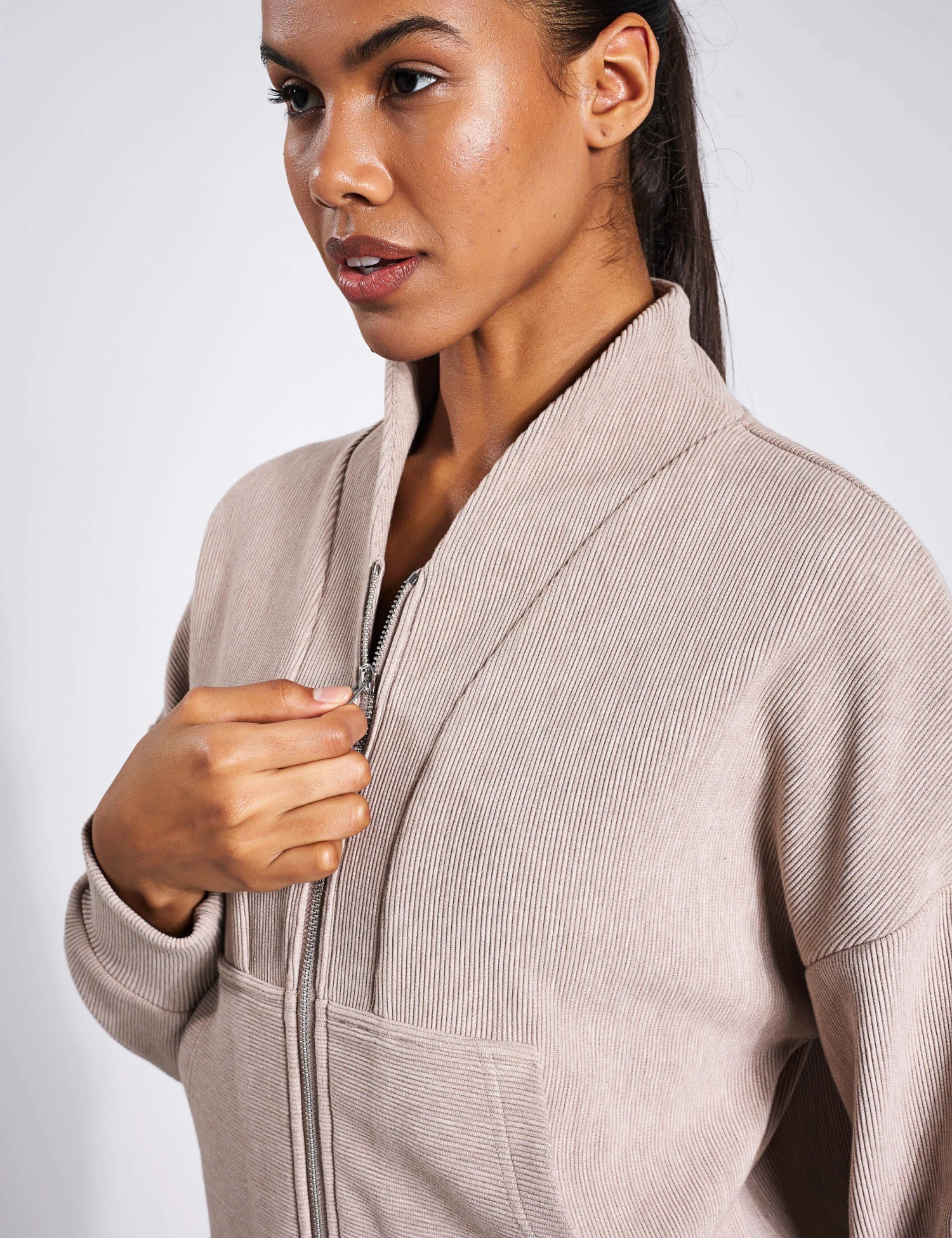 Varley Rosanne Zip Through Sweat - Taupe Marl 5 Varley Rosanne Zip Through Sweat - Taupe Marl - Image 5