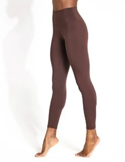 Varley The Freesoft Set - Coffee Bean 9 Varley The Freesoft Set - Coffee Bean -Elevate Fitwear Sales Store Varley freesoft hw legging 25 coffee bean VAR01817 COFS 0001 44780f55 ae60 4418 9758 3339cd81af40