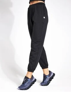 Elevate Fitwear Sales Store 32 Vuori Boyfriend Jogger - Black Heather