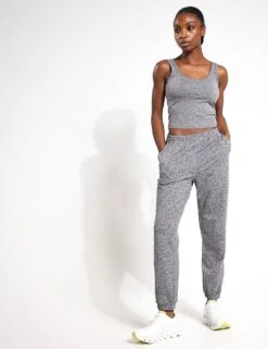 Vuori Halo Essential Tank - Heather Grey -Elevate Fitwear Sales Store Vuori Halo Essential Tank VW1089 HTG Heather Grey 0017