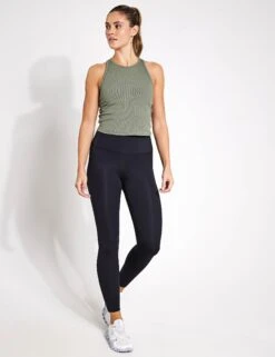 Vuori Pose Plyo Tank - Pistachio -Elevate Fitwear Sales Store Vuori Pose Plyo Tank VW1009 PSO Pistachio 0015