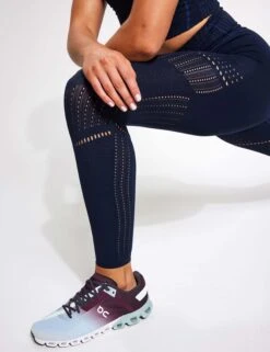 Full Circle Seamless Legging - Navy 9 Full Circle Seamless Legging - Navy -Elevate Fitwear Sales Store YMO Seamless Legging NAVY 0118