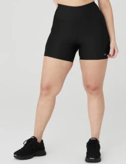 5" Airlift Energy Short - Black -Elevate Fitwear Sales Store alo yoga 5in airlift energy short black W6364R 5