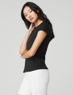 Alosoft Finesse Tee - Black -Elevate Fitwear Sales Store alo yoga alosoft finesse tee black W1404R 5