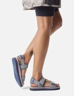 Columbia Via Sandal - Steam/Sunkissed 8 Columbia Via Sandal - Steam/Sunkissed -Elevate Fitwear Sales Store columbia via sandal steam sunkissed 2027341 088 4