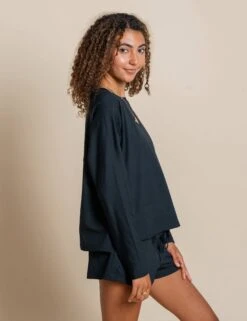 ReSet Long Sleeve Tee - Black -Elevate Fitwear Sales Store girlfriend collective reset long sleeve tee black 3024 2