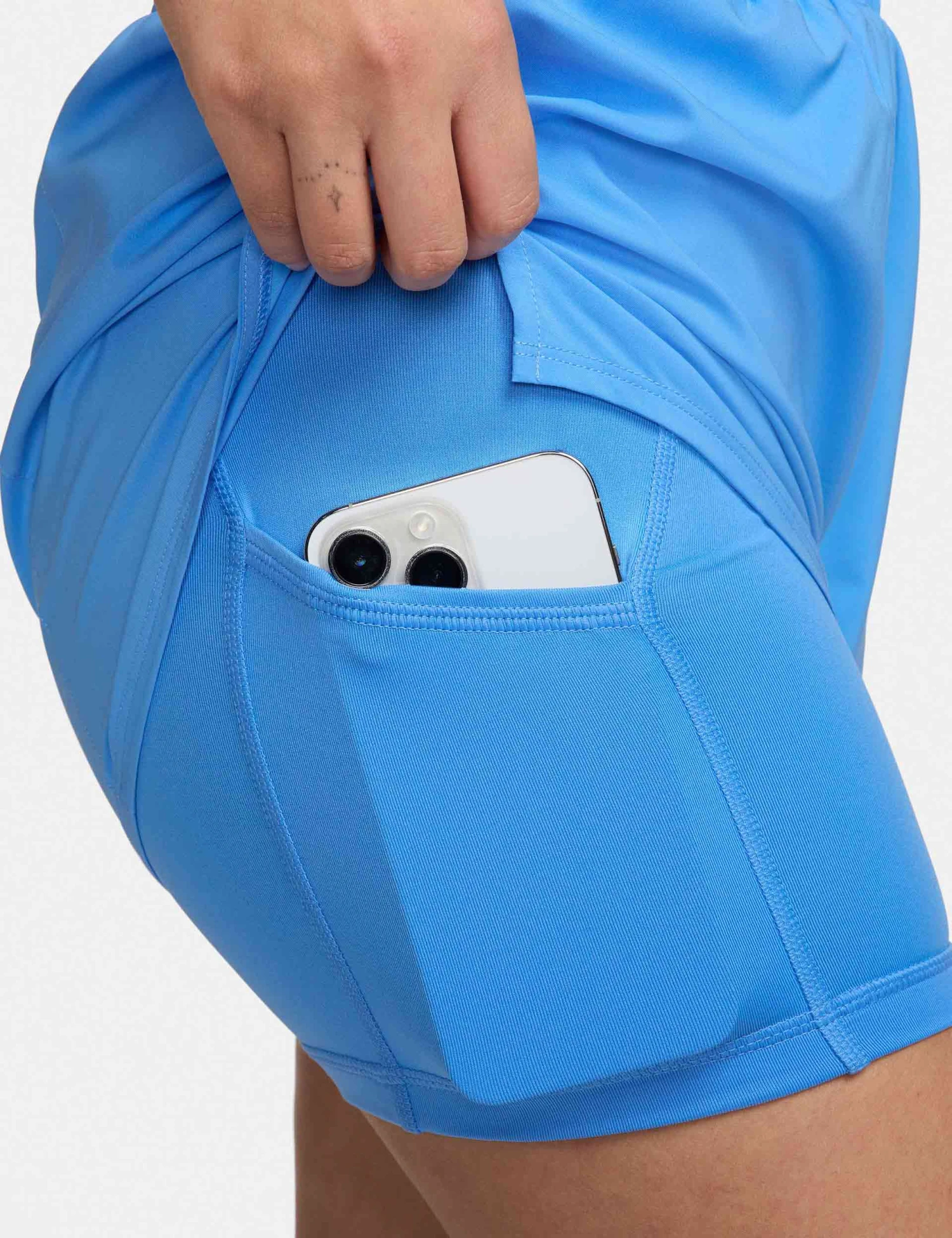 Nike One Dri-FIT 2-in-1 Shorts - University Blue/Reflective Silver 2 Nike One Dri-FIT 2-in-1 Shorts - University Blue/Reflective Silver - Image 2