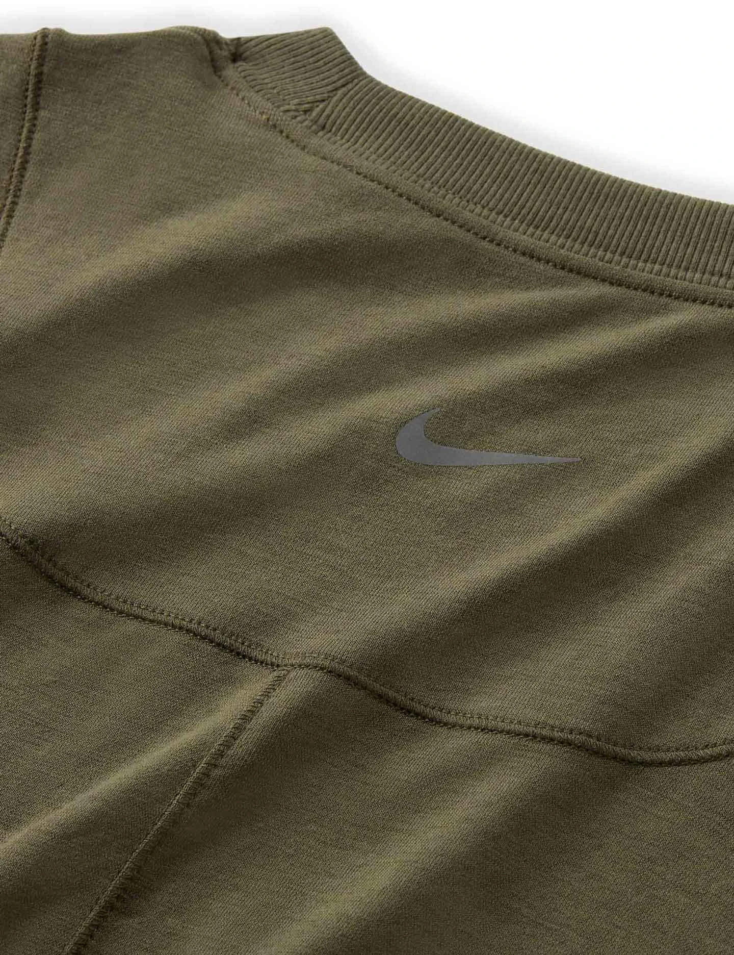 Nike One Relaxed Dri-FIT Short-Sleeve Top - Cargo Khaki/Black 7 Nike One Relaxed Dri-FIT Short-Sleeve Top - Cargo Khaki/Black - Image 7