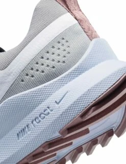 Nike Pegasus Trail 4 Shoes - Light Smoke Grey/Black/Glacier Blue/White 9 Nike Pegasus Trail 4 Shoes - Light Smoke Grey/Black/Glacier Blue/White -Elevate Fitwear Sales Store nike pegasus trail 4 shoes grey black blue white dj6159 005 6