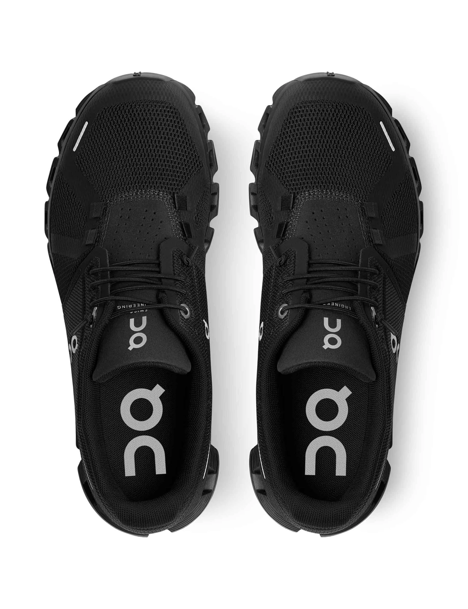 On Running Cloud 5 - All Black 4 On Running Cloud 5 - All Black - Image 4