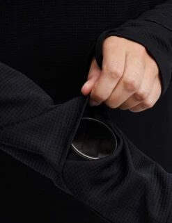 On Running Climate Shirt - Black 10 On Running Climate Shirt - Black -Elevate Fitwear Sales Store on running w climate shirt black 263 2