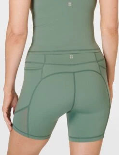 Sweaty Betty Power Aerial Mesh 6" Gym Short - Cool Forest Green -Elevate Fitwear Sales Store sweaty betty aerial 6 workout short cool forest green sb9550 8