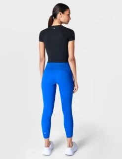 Sweaty Betty Athlete Crop Seamless Gym T-Shirt - Black 7 Sweaty Betty Athlete Crop Seamless Gym T-Shirt - Black -Elevate Fitwear Sales Store sweaty betty athlete crop seamless gym t shirt black sb8996 2