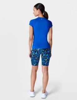 Sweaty Betty Athlete Seamless Gym T-Shirt - Lightning Blue 7 Sweaty Betty Athlete Seamless Gym T-Shirt - Lightning Blue -Elevate Fitwear Sales Store sweaty betty athlete seamless gym t shirt lightning blue sb6546 2