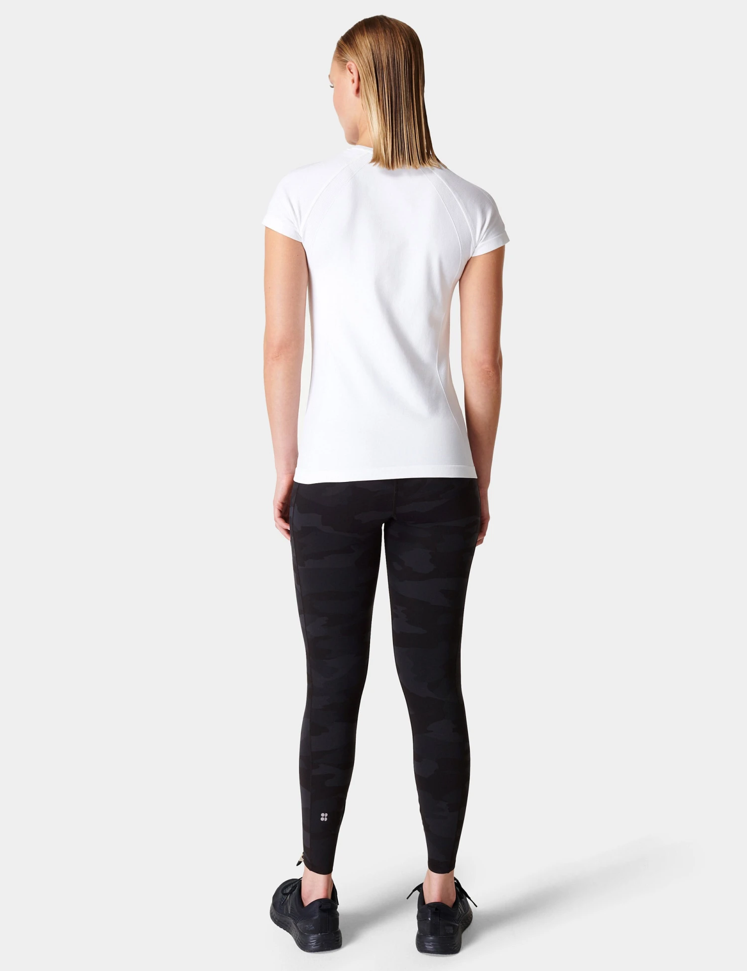 Sweaty Betty Athlete Seamless Gym T-Shirt - White 2 Sweaty Betty Athlete Seamless Gym T-Shirt - White - Image 2