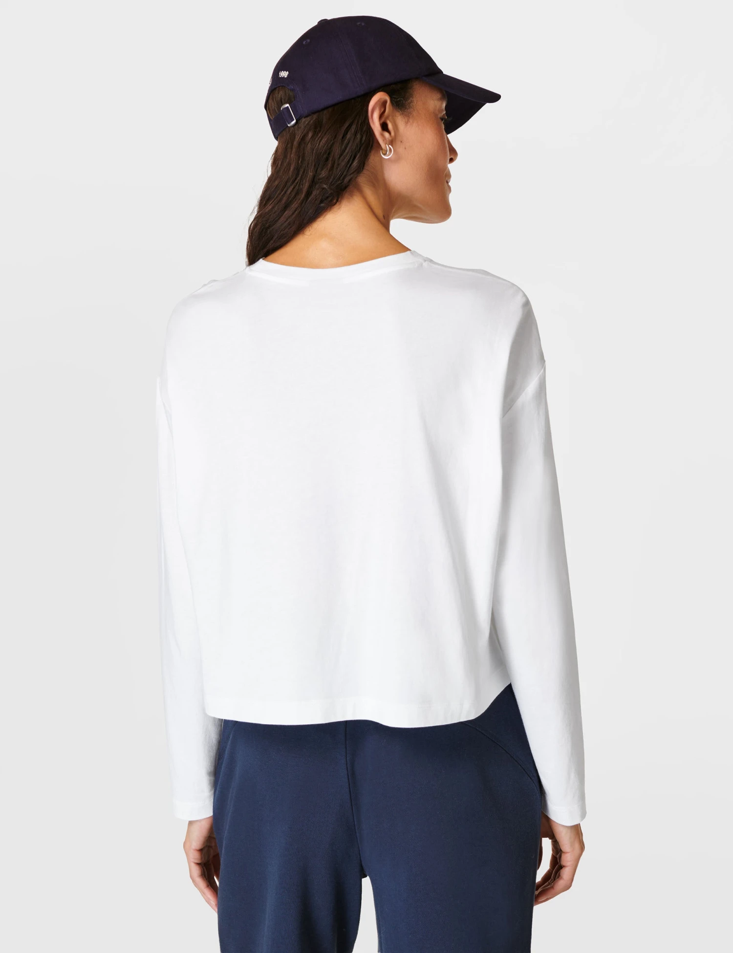 Sweaty Betty Essential Crop Long Sleeve T-Shirt - White 2 Sweaty Betty Essential Crop Long Sleeve T-Shirt - White - Image 2
